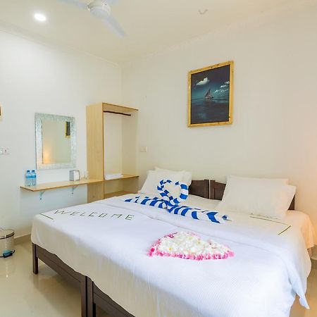 Kirulhiya Maldives Hotel Omadhoo ภายนอก รูปภาพ