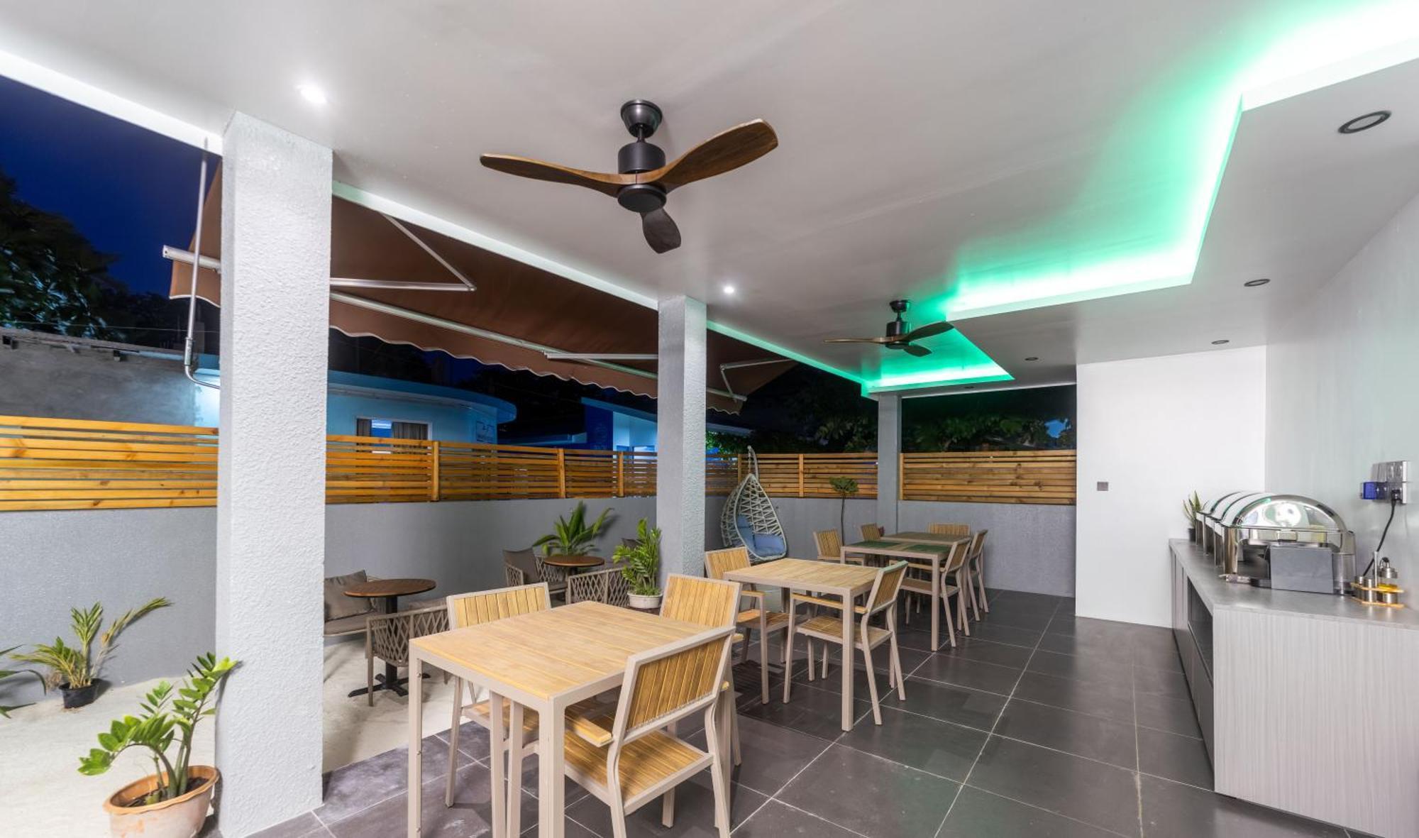 Kirulhiya Maldives Hotel Omadhoo ภายนอก รูปภาพ