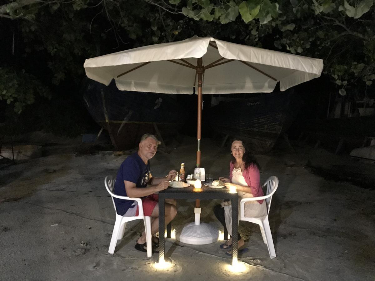 Kirulhiya Maldives Hotel Omadhoo ภายนอก รูปภาพ
